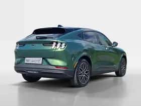 Ford Mustang Mach-E (2026) thumbnail 5
