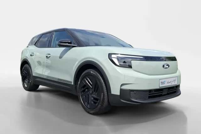 Ford Explorer (2026) thumbnail 4