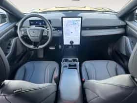 Ford Mustang Mach-E (2026) thumbnail 31