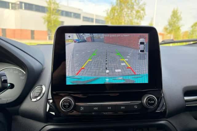 Ford EcoSport (2018) thumbnail 27
