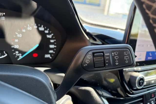 Ford Fiesta (2021) thumbnail 19