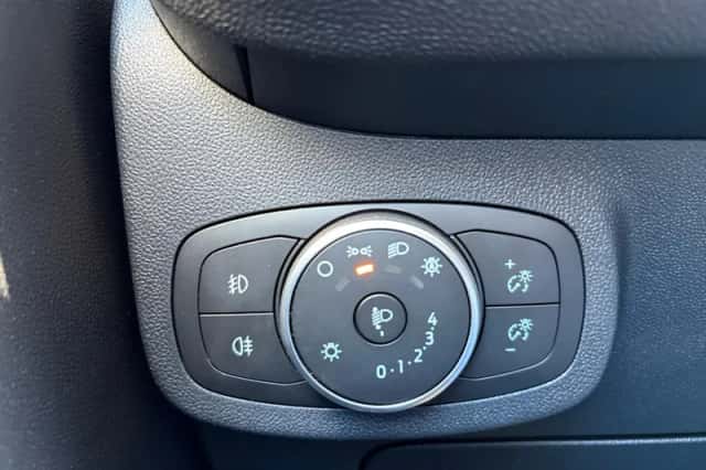 Ford Fiesta (2021) thumbnail 21
