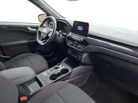 Ford Kuga (2023) thumbnail 12
