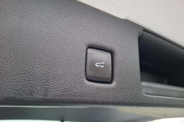 Ford Kuga (2023) thumbnail 22