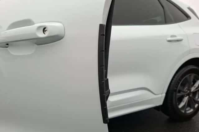 Ford Kuga (2023) thumbnail 34