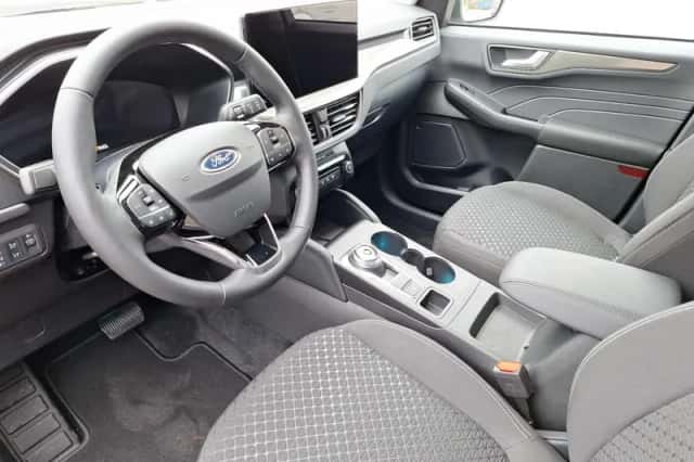 Ford Kuga (2026) thumbnail 17