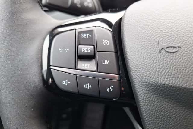 Ford Kuga (2026) thumbnail 22