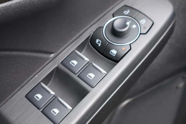 Ford Kuga (2026) thumbnail 23