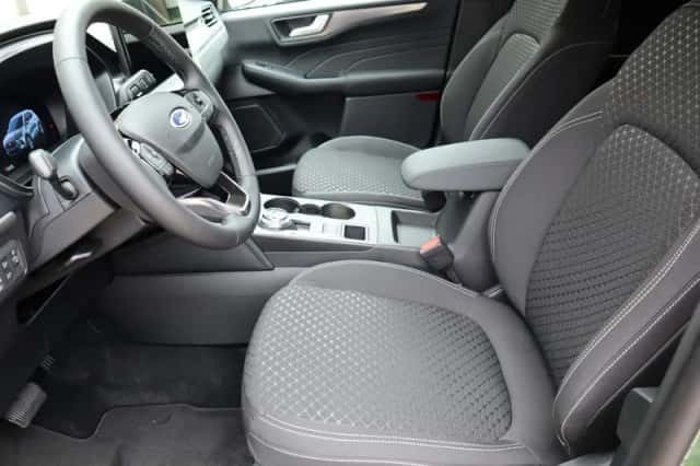 Ford Kuga (2026) thumbnail 24