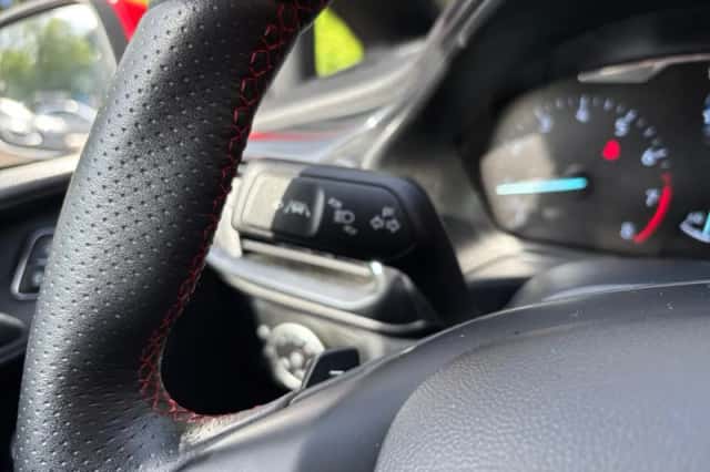 Ford Fiesta (2021) thumbnail 24