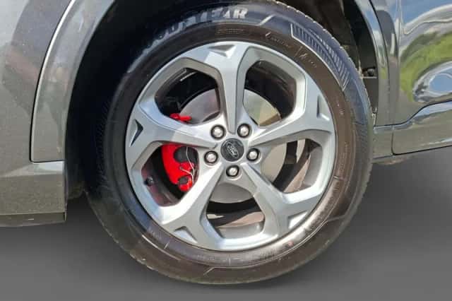 Ford Kuga (2026) thumbnail 2