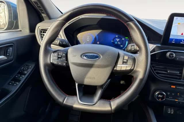 Ford Kuga (2022) thumbnail 11