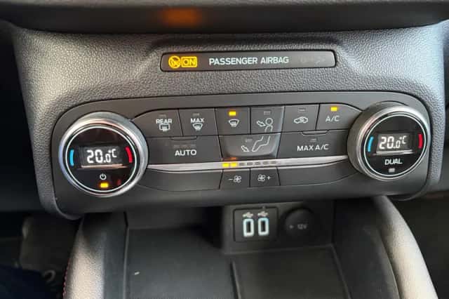 Ford Kuga (2022) thumbnail 14