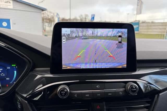 Ford Kuga (2022) thumbnail 21