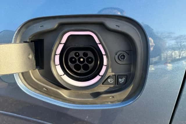 Ford Kuga (2022) thumbnail 26