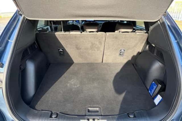 Ford Kuga (2022) thumbnail 29
