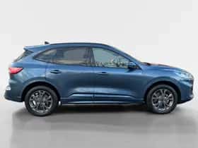 Ford Kuga (2022) thumbnail 4
