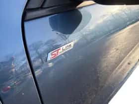 Ford Kuga (2022) thumbnail 37