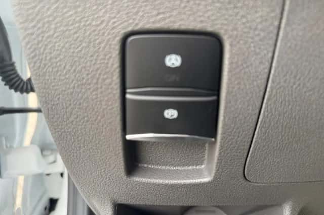 Ford Transit (2024) thumbnail 23