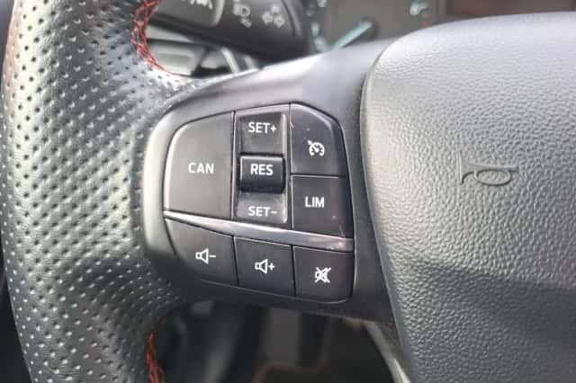 Ford Fiesta (2019) thumbnail 13