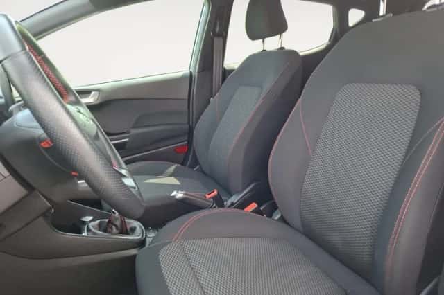 Ford Fiesta (2019) thumbnail 10