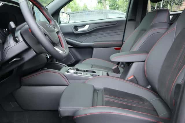 Ford Kuga (2026) thumbnail 31