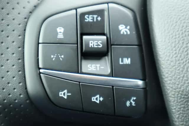 Ford Kuga (2026) thumbnail 43