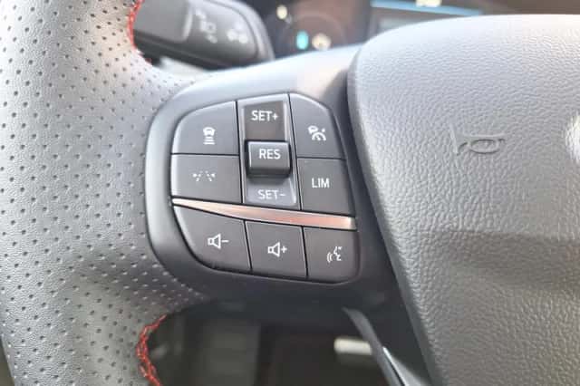 Ford Kuga (2026) thumbnail 22