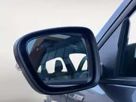 Ford Kuga (2023) thumbnail 11