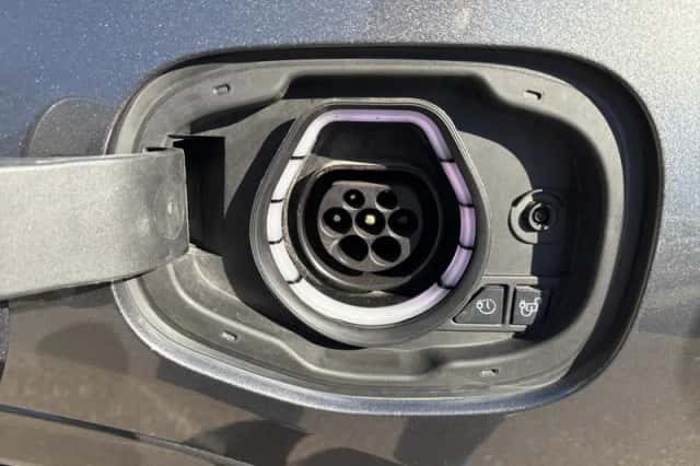 Ford Kuga (2023) thumbnail 14
