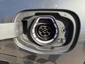 Ford Kuga (2023) thumbnail 14