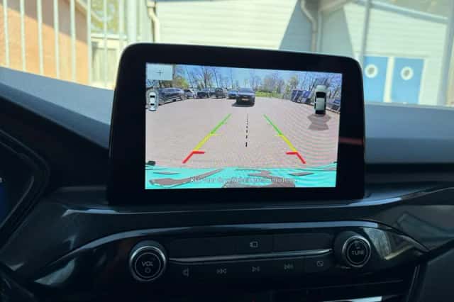 Ford Kuga (2023) thumbnail 29