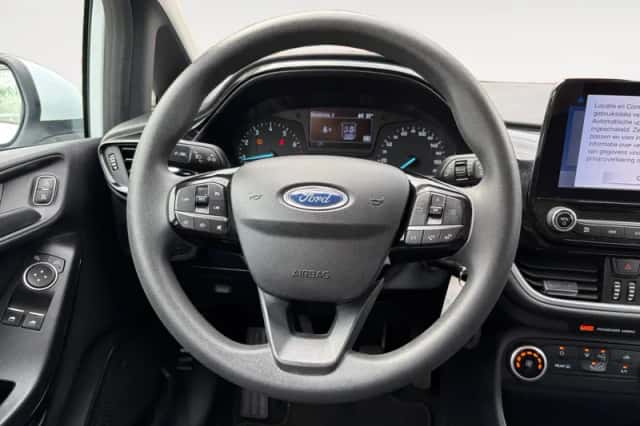 Ford Fiesta (2021) thumbnail 14