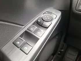 Ford Kuga (2026) thumbnail 34