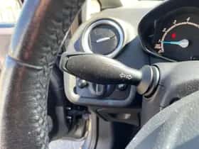 Ford Fiesta (2016) thumbnail 20
