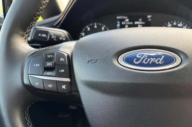 Ford Fiesta (2023) thumbnail 13