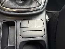 Ford Fiesta (2023) thumbnail 26