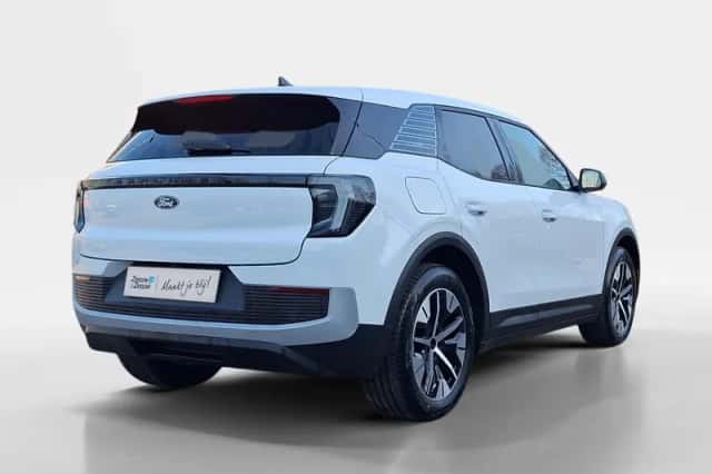 Ford Explorer (2025) thumbnail 5
