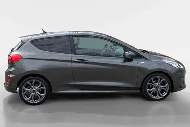 Ford Fiesta (2018) thumbnail 4
