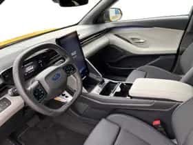 Ford Capri (2026) thumbnail 11