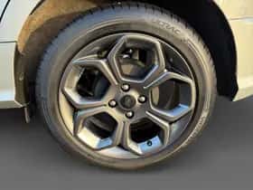 Ford EcoSport (2022) thumbnail 8