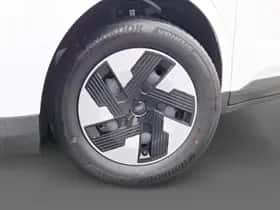 Ford E-Transit (2026) thumbnail 2