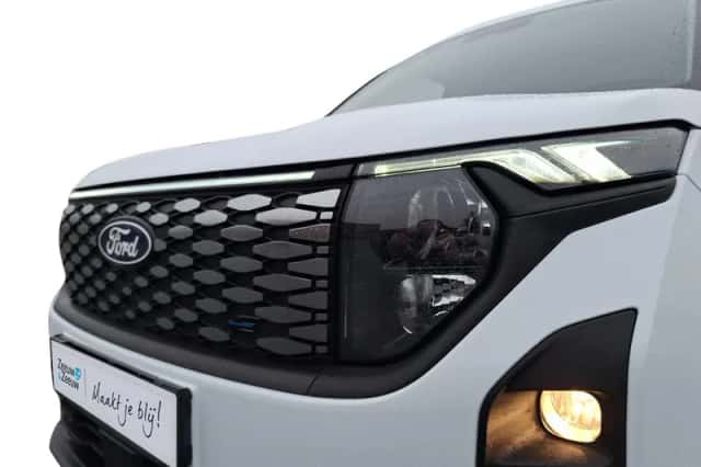 Ford E-Transit (2026) thumbnail 11