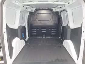 Ford E-Transit (2026) thumbnail 14