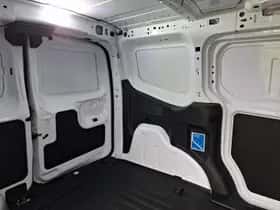 Ford E-Transit (2026) thumbnail 15