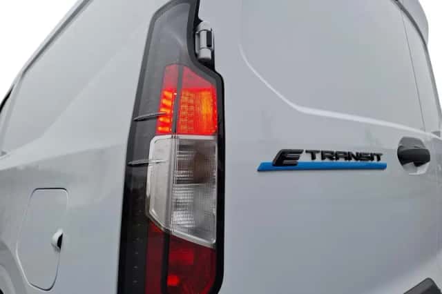 Ford E-Transit (2026) thumbnail 7