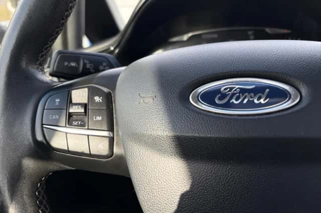 Ford Fiesta (2018) thumbnail 13