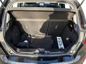 Ford Fiesta (2018) thumbnail 33