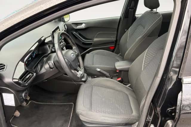 Ford Fiesta (2018) thumbnail 9