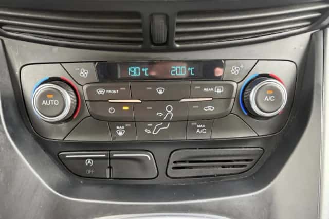 Ford Kuga (2018) thumbnail 20